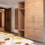 Gallruth Apartment